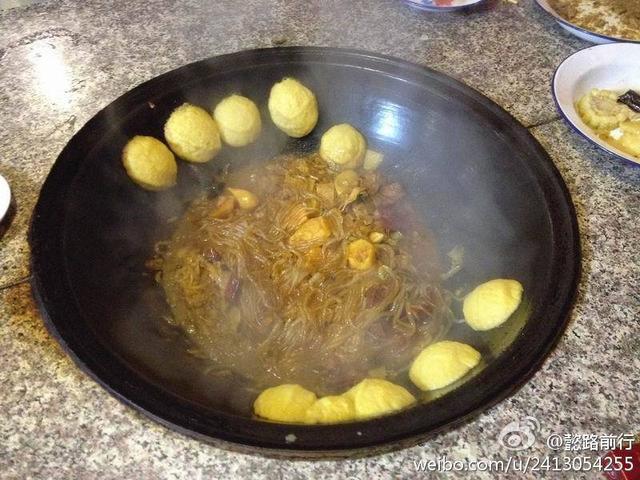 吃貨去哈爾濱一定要吃哪些當(dāng)?shù)氐男〕裕?></a></p>

<p>（6）紅腸干腸也不錯，可以帶回去點(diǎn)</p>
<p><a href=